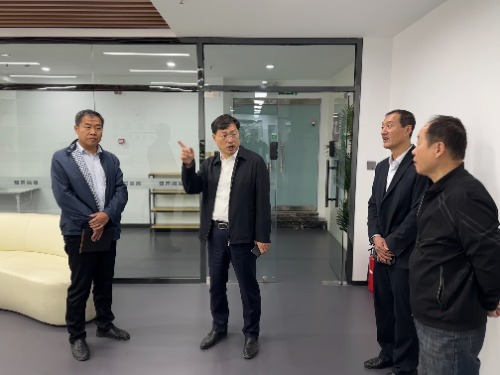 常山集團黨委書記、董事長吳寧赴恒永公司、實業(yè)公司調(diào)研